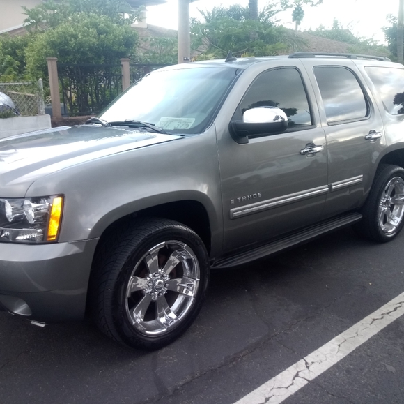 Shirts - Picture 4 of 4